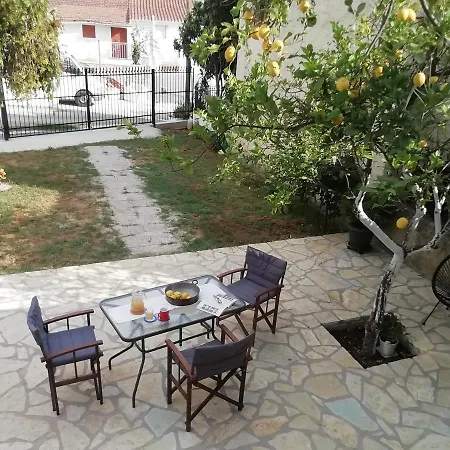 Petrochori Memories House- Floor 1 Holiday home