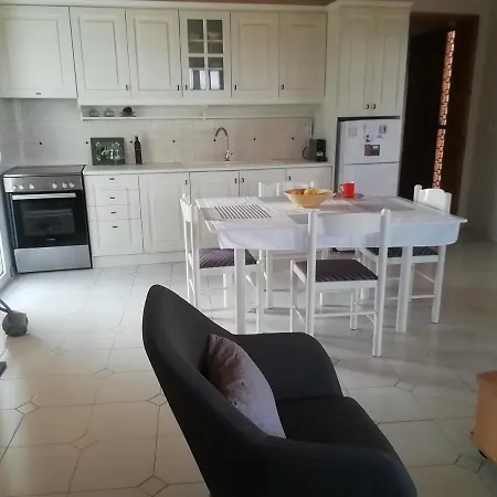 Petrochori Memories House- Floor 1 Petrochori (Peloponnese)