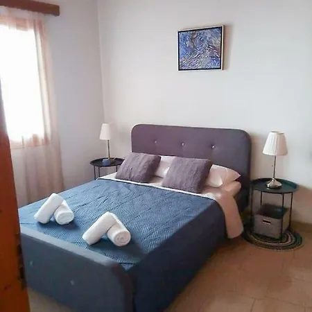 Petrochori Memories House- Floor 1 Σπίτι διακοπών