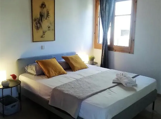 Petrochori Memories House- Floor 1