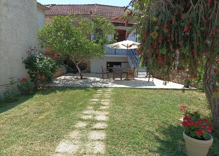 Petrochori Memories House- Floor 1